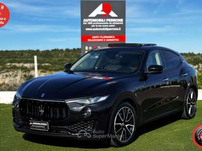 Maserati Levante V6 Diesel 250cv AWD Granlusso (Tetto/APP/Retro) Nero usata Castellaneta