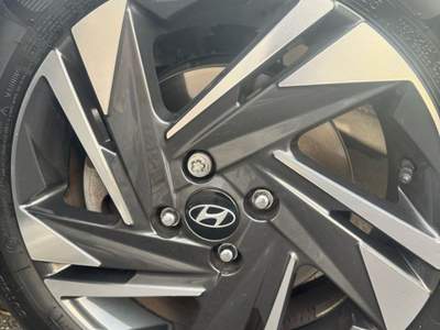 Hyundai Bayon BAYON GPL EXCLUSIVE TETTO SPECCHI NERI - UNIPROPRIETARIO Bianco usata Molfetta