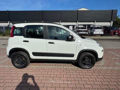 Fiat Panda 1.3 MJT 95cv S.&S. 4x4 AZIENDALE Bianco usata Sesto Fiorentino