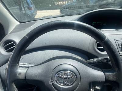 Toyota Yaris CONSUMI BASSISSIMI!!! Argento usata Riccione
