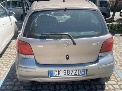 Toyota Yaris CONSUMI BASSISSIMI!!! Argento usata Riccione