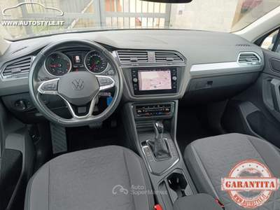 Volkswagen Tiguan 2.0 TDI 150 CV SCR DSG Life Grigio usata CONCESIO