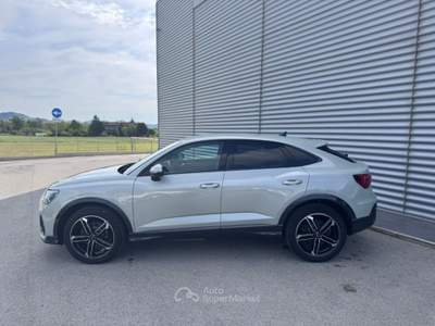 Audi Q3 SPB 35TDI S-tronic Identity Black S-line SPORTBACK Argento usata Sant'Angelo in vado