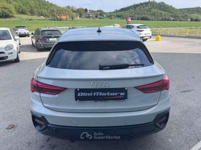 Audi Q3 SPB 35TDI S-tronic Identity Black S-line SPORTBACK Argento usata Sant'Angelo in vado