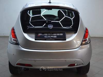 Lancia Ypsilon 1.0 FireFly 5 porte S&S Hybrid Ecochic Gold Argento usata Rovigo