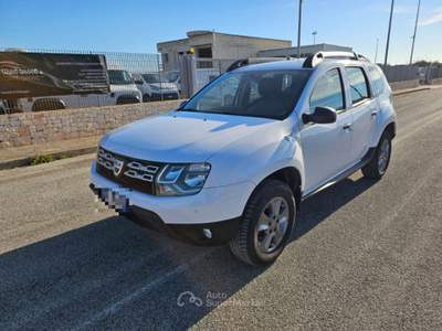 Dacia Duster 1.6 115CV Start&Stop 4x4 Ambiance Bianco usata Maruggio