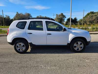 Dacia Duster 1.6 115CV Start&Stop 4x4 Ambiance Bianco usata Maruggio