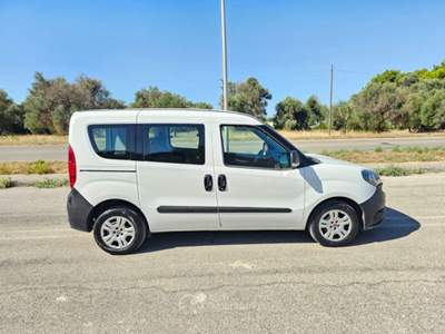 Fiat Doblò Doblò 1.6 MJT PC Combi N1 EASY Bianco usata Maruggio