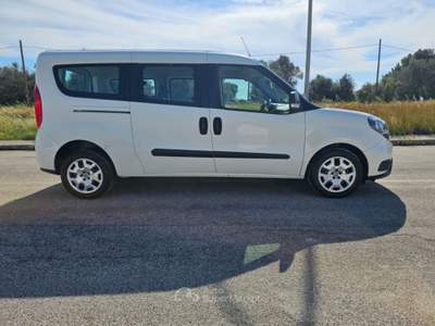 Fiat Doblò CARGO MAXI LOUNGE 1.6 MJT 105CV PL N1 Bianco usata Maruggio