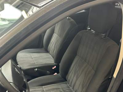 Dacia Duster 1.6 benzina Suv familiare Nero usata Torino
