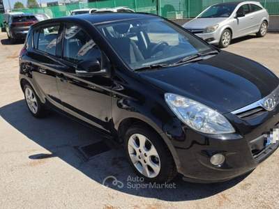 Hyundai i20 1.2 5p. Classic Nero usata Recanati