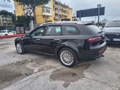 Alfa Romeo 159 1.9 JTDm 16V Sportwagon Sport Nero usata Volla