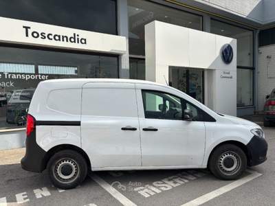 Mercedes-Benz Citan Long W420 Tourer Long 110 cdi Pro 1.5 Bianco usata Calenzano