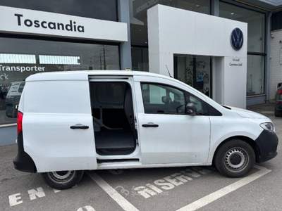 Mercedes-Benz Citan Long W420 Tourer Long 110 cdi Pro 1.5 Bianco usata Calenzano