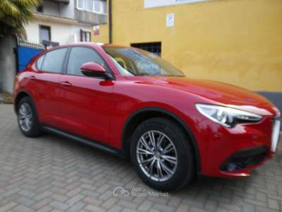 Alfa Romeo Stelvio Stelvio 2.2 t Business rwd 190cv auto Rosso usata CALUSO