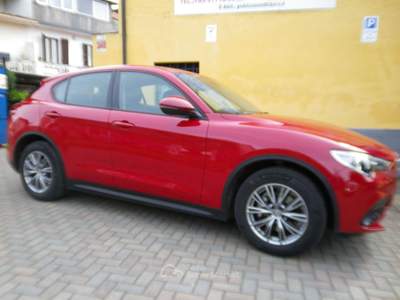 Alfa Romeo Stelvio Stelvio 2.2 t Business rwd 190cv auto Rosso usata CALUSO