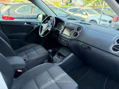 Volkswagen Tiguan 2.0 TDI DPF 4MOTION Sport & Style Nero usata Oderzo