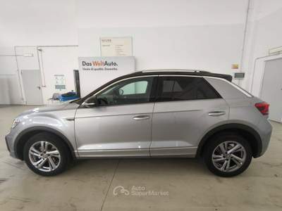 Volkswagen T-Roc 1.5 TURBO BENZINA MANUALE R-Line Nero usata Alba