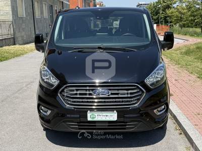 Ford Tourneo Custom FORD Tourneo Custom 320 2.0 EcoBlue 170CV aut. PC Titanium Nero usata Cuneo