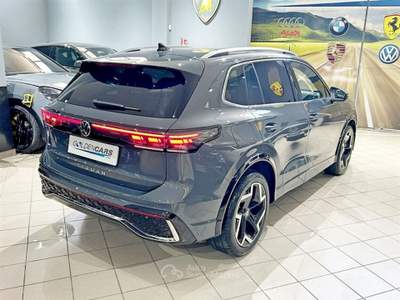 Volkswagen Tiguan 2.0 tdi R-Line 150cv dsg MY 24 Grigio usata Palermo
