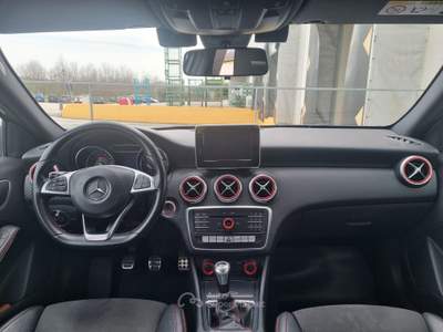 Mercedes-Benz Classe A Tenuta sempre in garage-Unico proprietario-Non fumatore Grigio usata Santa Maria Nuova