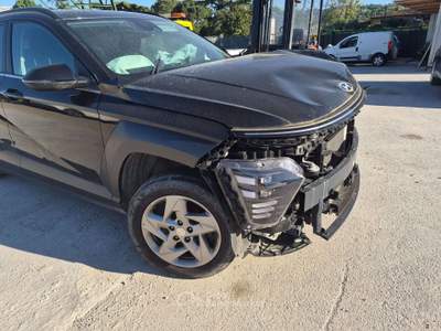 Hyundai Kona Kona II 2023 1.0 t-gdi 48V X Line Tech Pack 2wd 120cv mt Grigio usata Scandicci