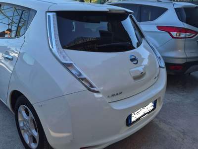 Nissan Leaf Leaf I Visia Plus 30kW Connect 2 109cv usata Scandicci