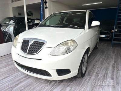 Lancia Ypsilon 2 serie Ypsilon 1.2 Platino usata Arezzo