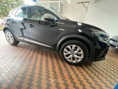 Renault Captur 2 serie Captur Blue dCi 115 CV... usata Arezzo