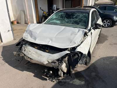 Mercedes-Benz Classe A A 200 d Automatic Executive Beige usata Palma Campania