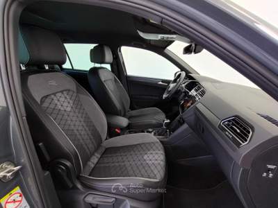 Volkswagen Tiguan 2.0 TDI 150 CV SCR DSG 4MOTION R-Line Grigio usata Lurate Caccivio