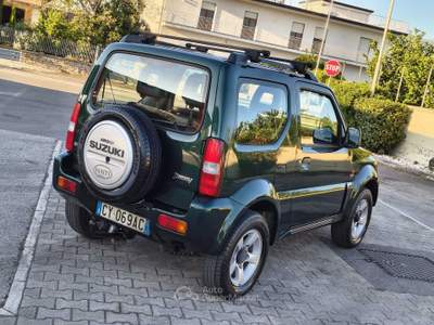 Suzuki Jimny Gancio Traino Verde usata DOZZA