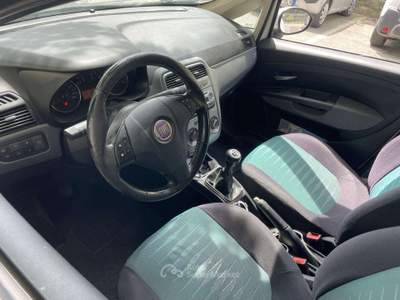 Fiat Grande Punto 5p 1.4 Dynamic Natural Power Bianco usata Riccione