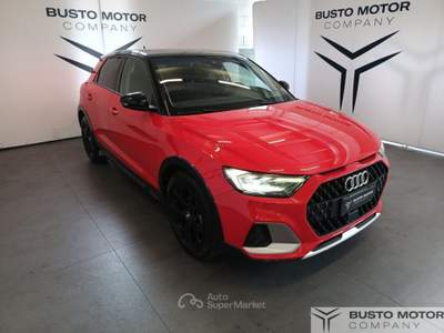 Audi A1 A1 Citycarver 30 1.0 tfsi 116cv s-tronic Rosso usata Olgiate Olona