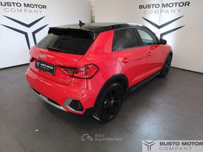 Audi A1 A1 Citycarver 30 1.0 tfsi 116cv s-tronic Rosso usata Olgiate Olona