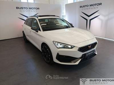 Cupra Leon Leon Sportstourer 1.4 e-hybrid VZ 245cv dsg Bianco usata Olgiate Olona