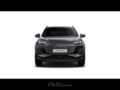 Audi e-tron Audi Q6 SUV S line edition  performance  225,00 kW Grigio usata San Fior
