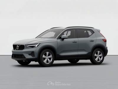 Volvo XC40 ESSENTIAL B3 AUT usata San Fior