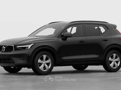 Volvo XC40 ESSENTIAL B3 AUT usata San Fior