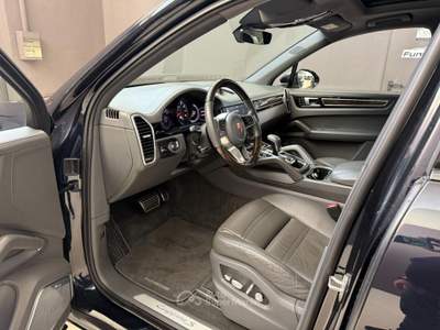Porsche Cayenne TIPTRONIC S  -- VERSIONE441CV -- Nero usata Medesano