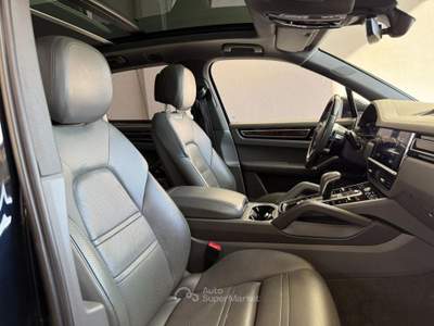 Porsche Cayenne TIPTRONIC S  -- VERSIONE441CV -- Nero usata Medesano