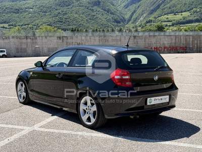 BMW Serie 1 118d BMW 118d cat 3 porte Attiva DPF Nero usata Trento