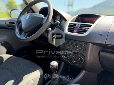 Peugeot 206 PEUGEOT 206 Plus 1.1 60CV 5p. Urban Nero usata Trento