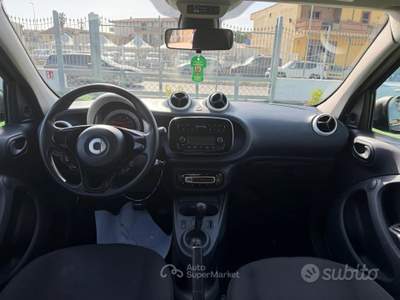 Smart ForFour 70 1.0 Twinamic Passion Nero usata Giugliano in Campania