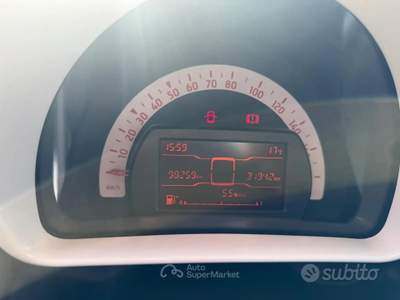 Smart ForFour 70 1.0 Twinamic Passion Nero usata Giugliano in Campania