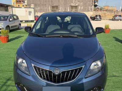 Lancia Ypsilon S&S Hybrid Blu/Azzurro usata Giugliano in Campania