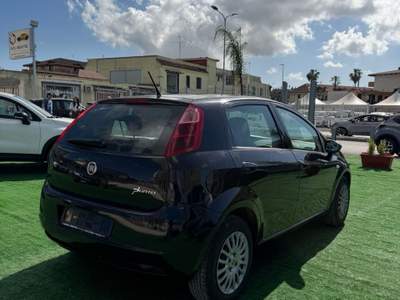 Fiat Grande Punto Punto Classic 1.2 5 porte Active Nero usata Giugliano in Campania