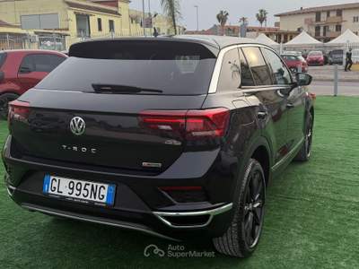 Volkswagen T-Roc SCR 4MOTION Advanced BlueMotion Technology Nero usata Giugliano in Campania