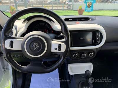 Renault Twingo EDC Lovely usata Giugliano in Campania