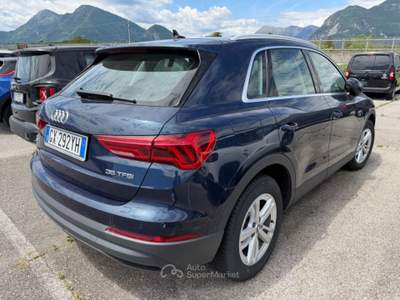 Audi Q3 35 TFSI S tronic Business Advanced Blu/Azzurro usata Gemona del Friuli